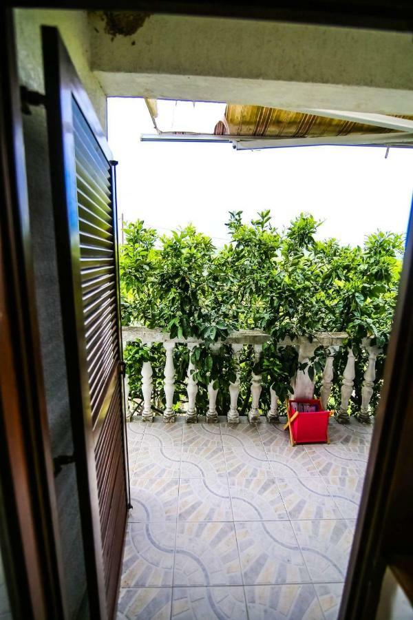 Ferienwohnung Kuca Za Odmor Luca Posedarje Exterior foto