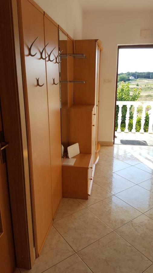 Ferienwohnung Kuca Za Odmor Luca Posedarje Exterior foto