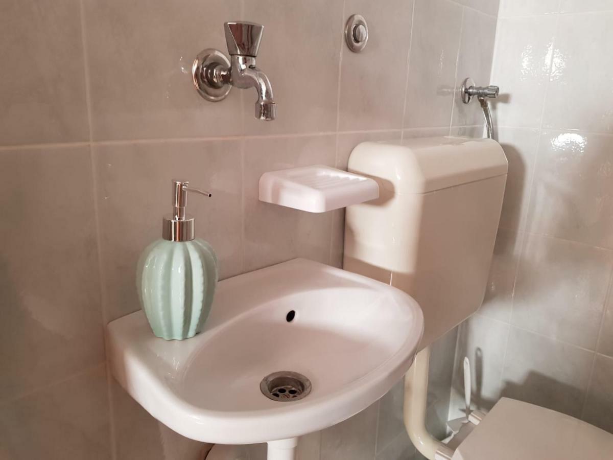Ferienwohnung Kuca Za Odmor Luca Posedarje Exterior foto
